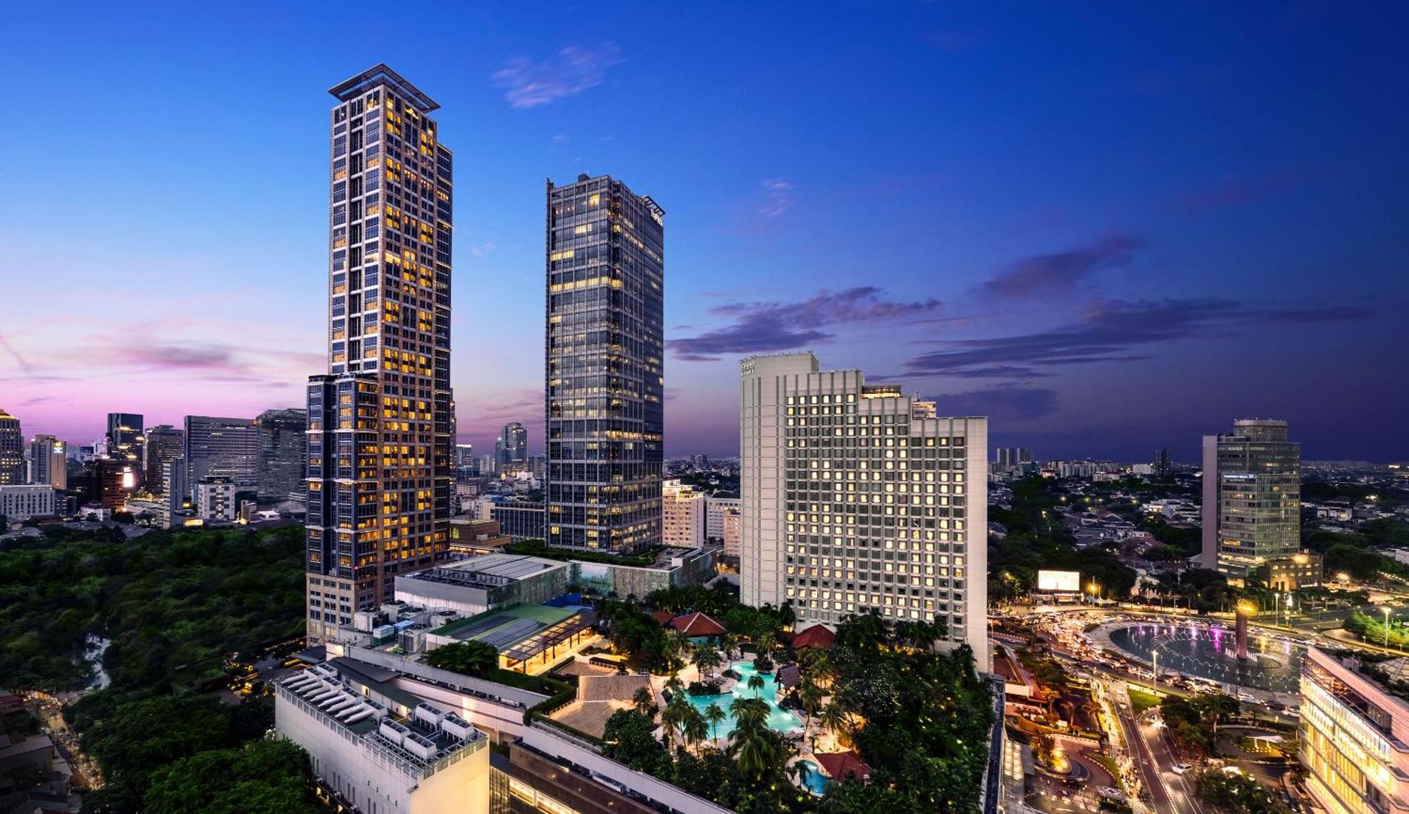 Keraton At The Plaza, Part Of The Unbound Collection By Hyatt Hotel Jacarta Exterior foto